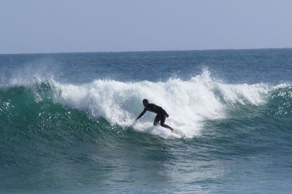 Surfing at Suffolk Park byron bay