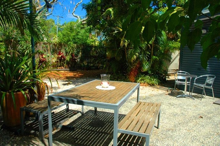 Blue Ginger Garden Apartment - Byron Bay