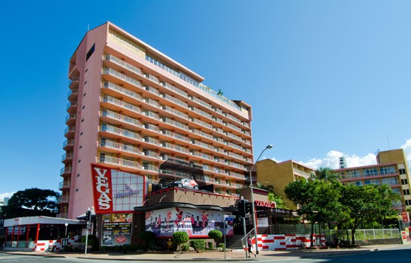Islander Backpackers Resort - Surfers Paradise